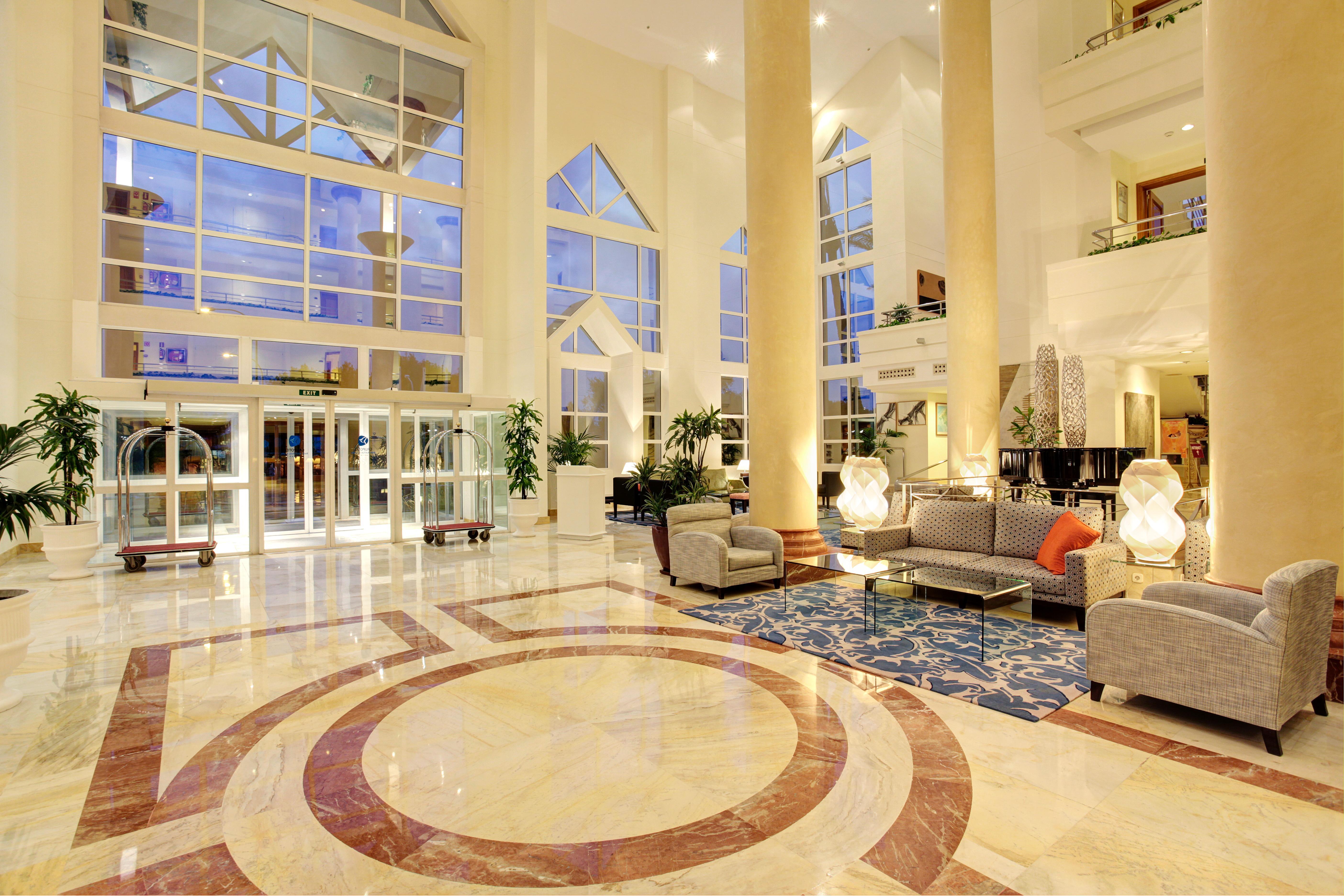 Grupotel Parc Natural & Spa Playa de Muro (Mallorca) Exterior foto Lobby