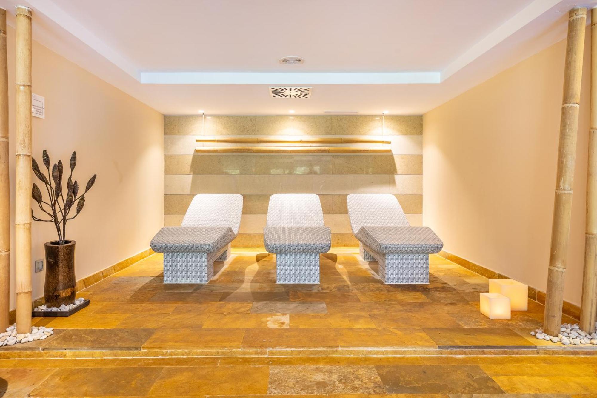 Grupotel Parc Natural & Spa Playa de Muro (Mallorca) Exterior foto Spa at the InterContinental
