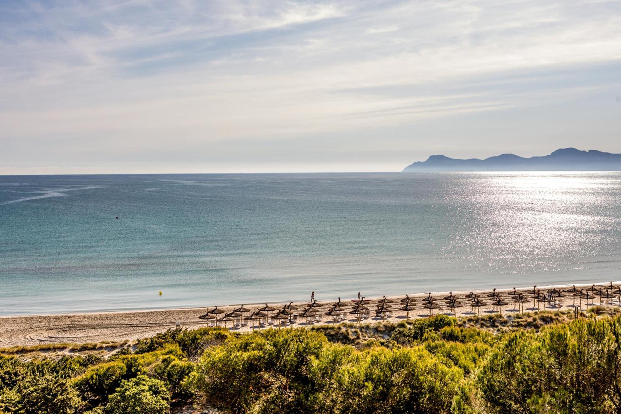 Grupotel Parc Natural & Spa Playa de Muro (Mallorca) Exterior foto View of the beach