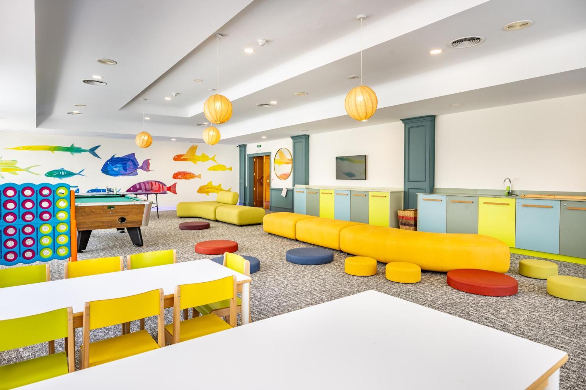 Grupotel Parc Natural & Spa Playa de Muro (Mallorca) Exterior foto The children's area