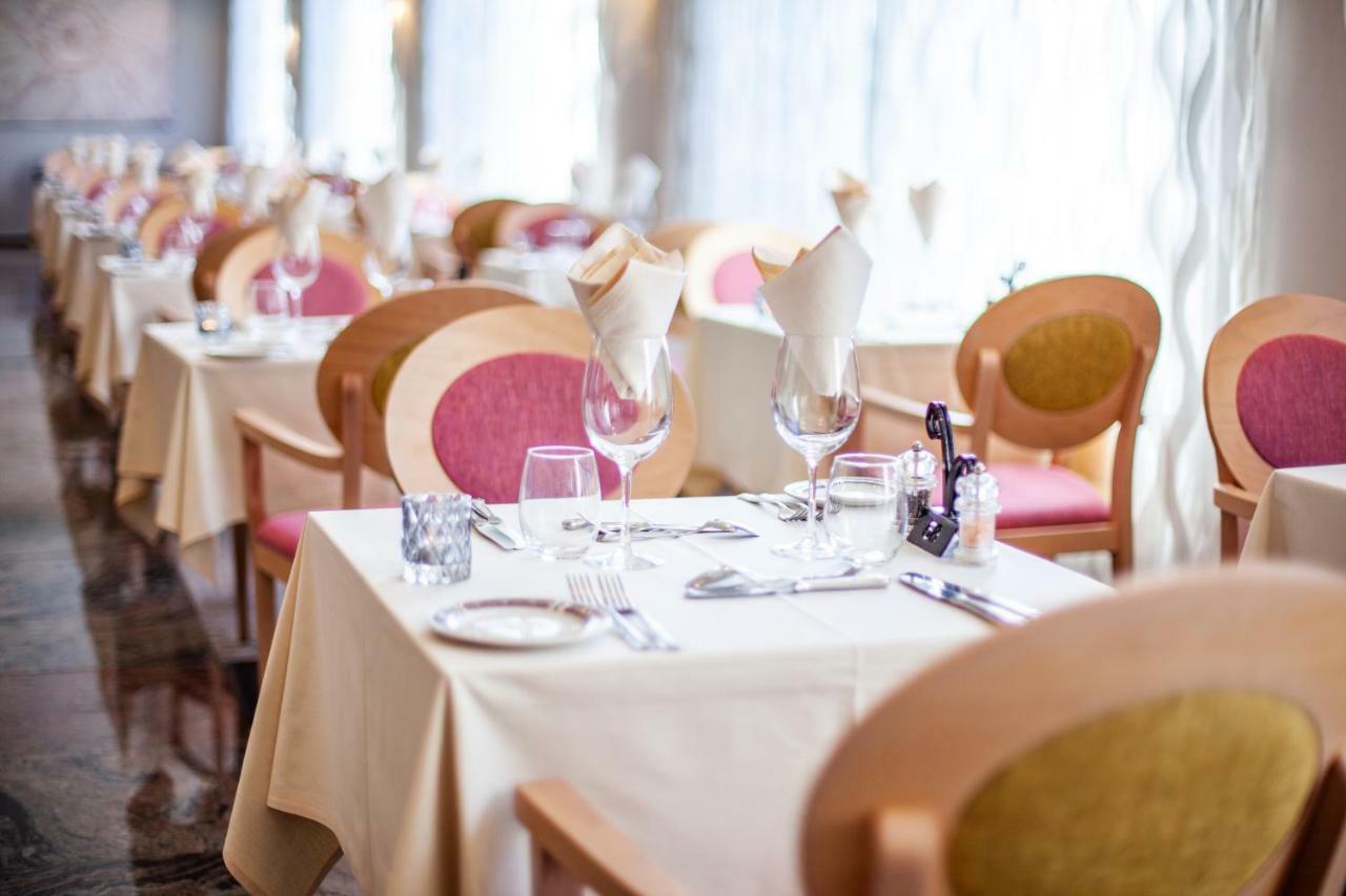 Grupotel Parc Natural & Spa Playa de Muro (Mallorca) Exterior foto Restaurant